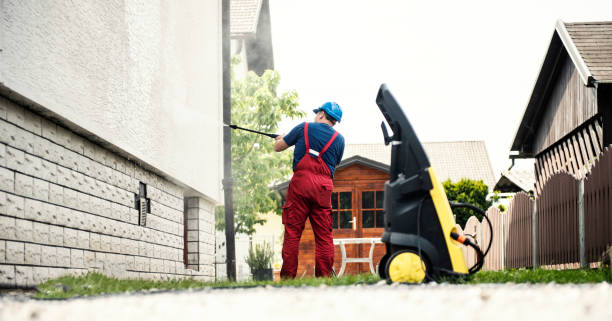 Best Graffiti Removal  in Redmond, WA
